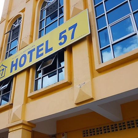 Fifty Seven Inn Batu Pahat Exterior photo